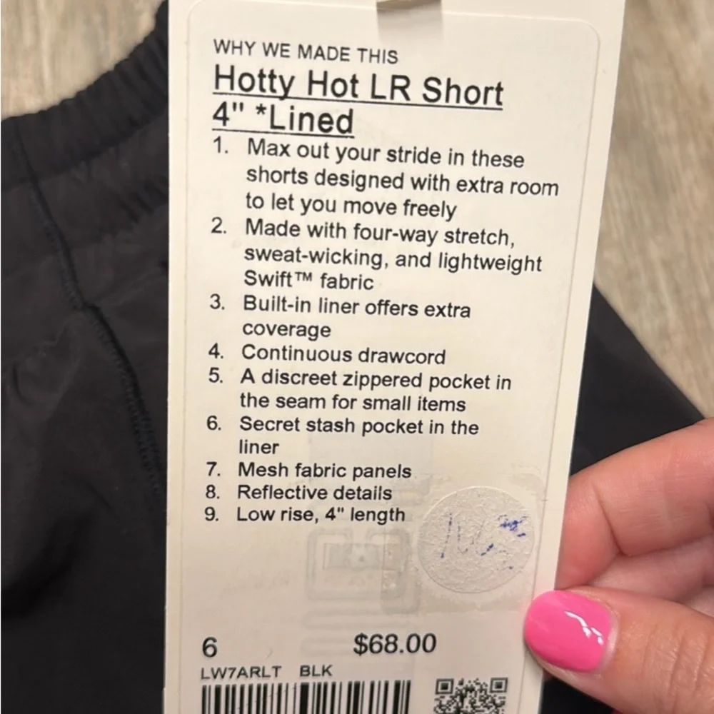 lululemon Hotty Hot LR 4”. - Picture 2 of 2